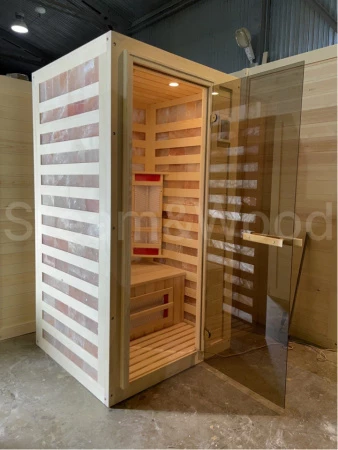 Одноместная соляная сауна Comfort из кедра с инфракрасными излучателями